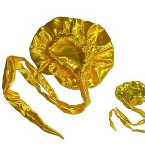 Elegant yellow Satin Bonnet